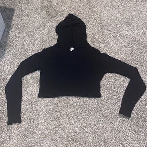 V Neck Hooded Crop Top